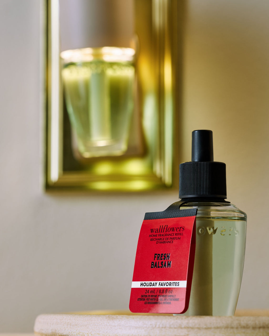 Fresh Balsam Wallflowers Fragrance Refill image 3