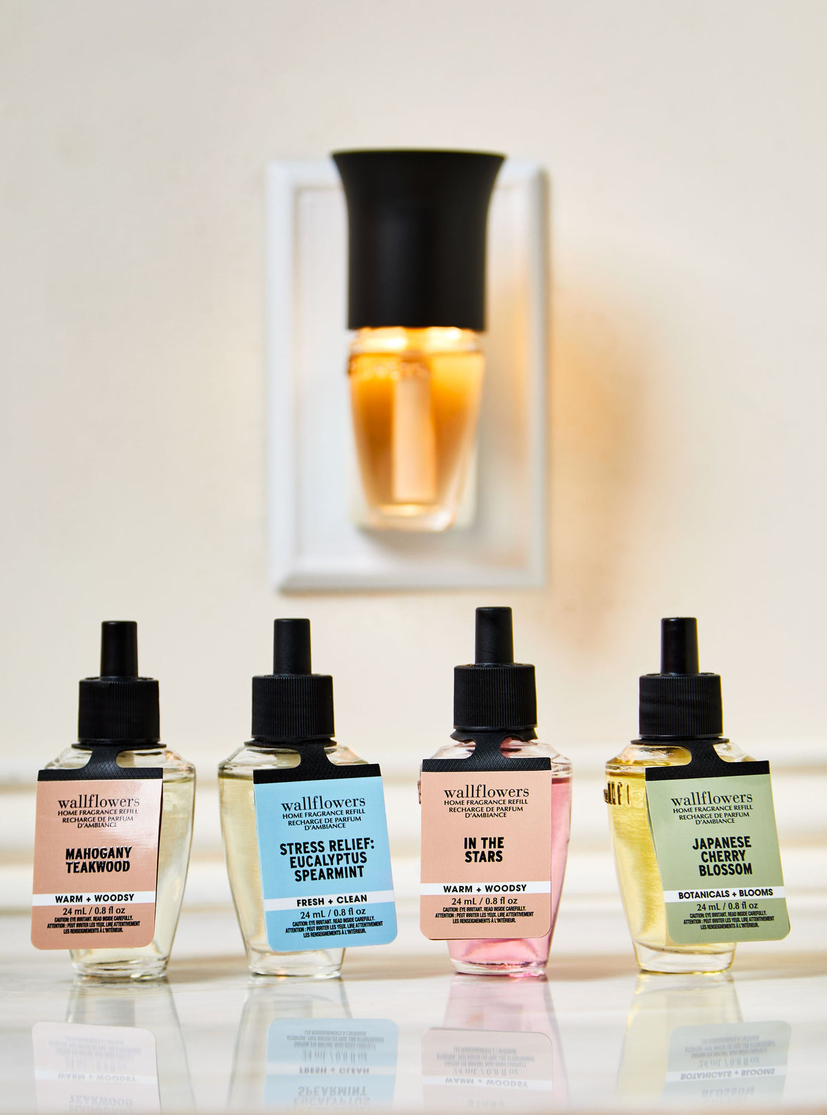 Mahogany Teakwood Wallflowers Fragrance Refill image 5