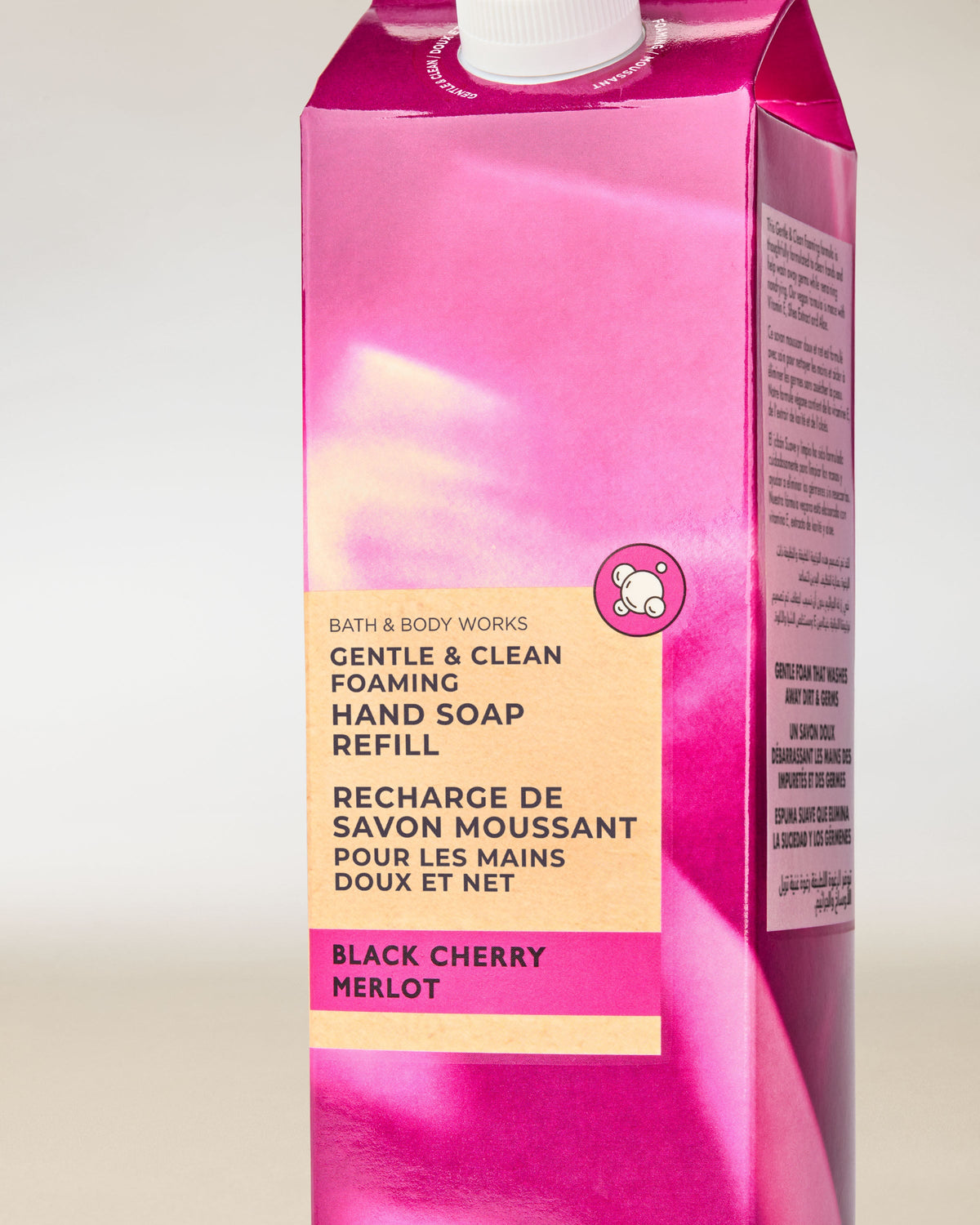 Black Cherry Merlot Gentle & Clean Foaming Hand Soap Refill image 2