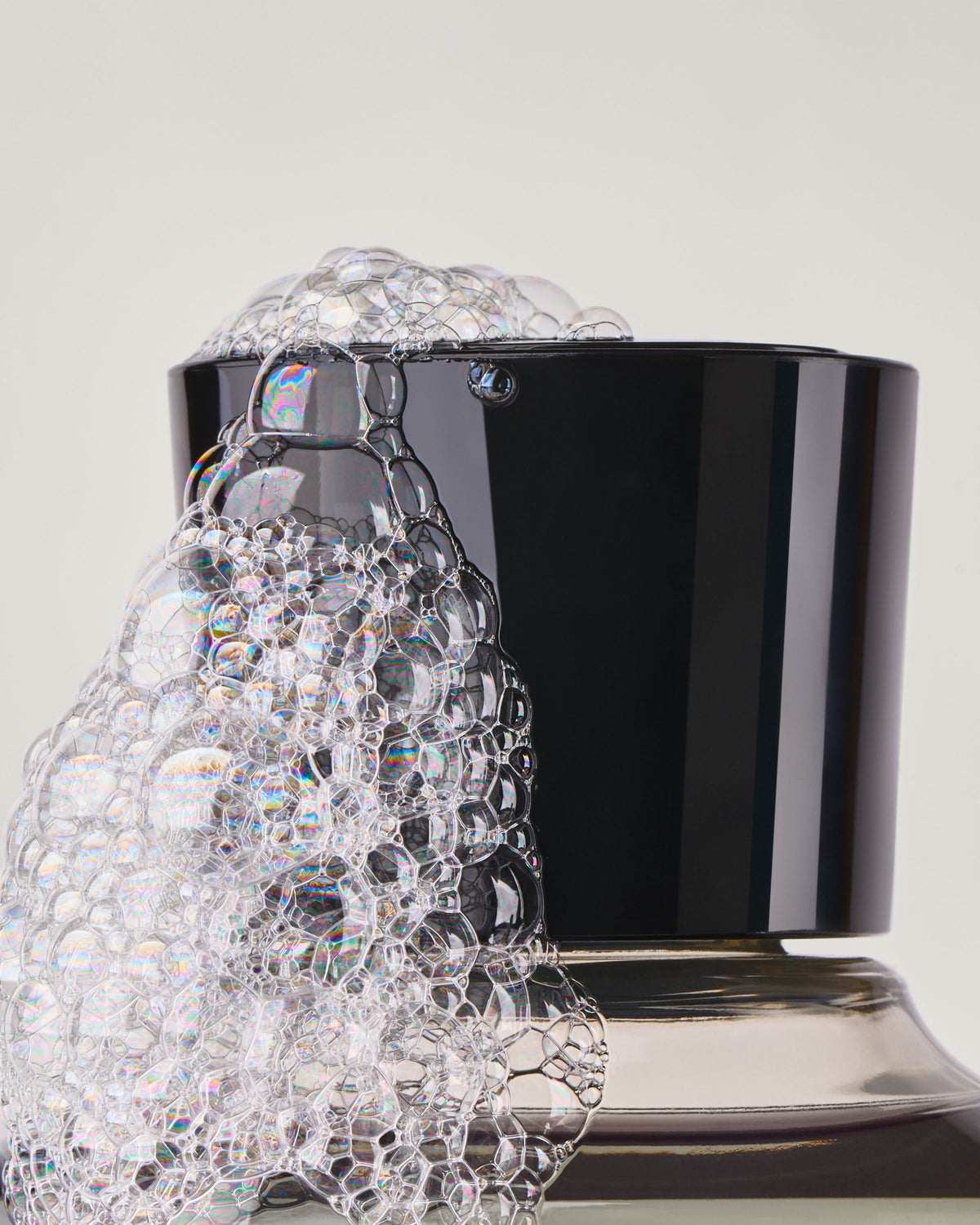Graphite Body Wash image 5