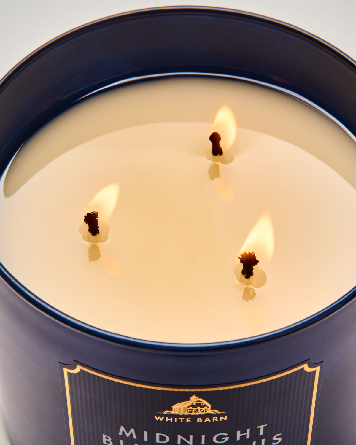 Midnight Blue Citrus 3-Wick Candle image 5