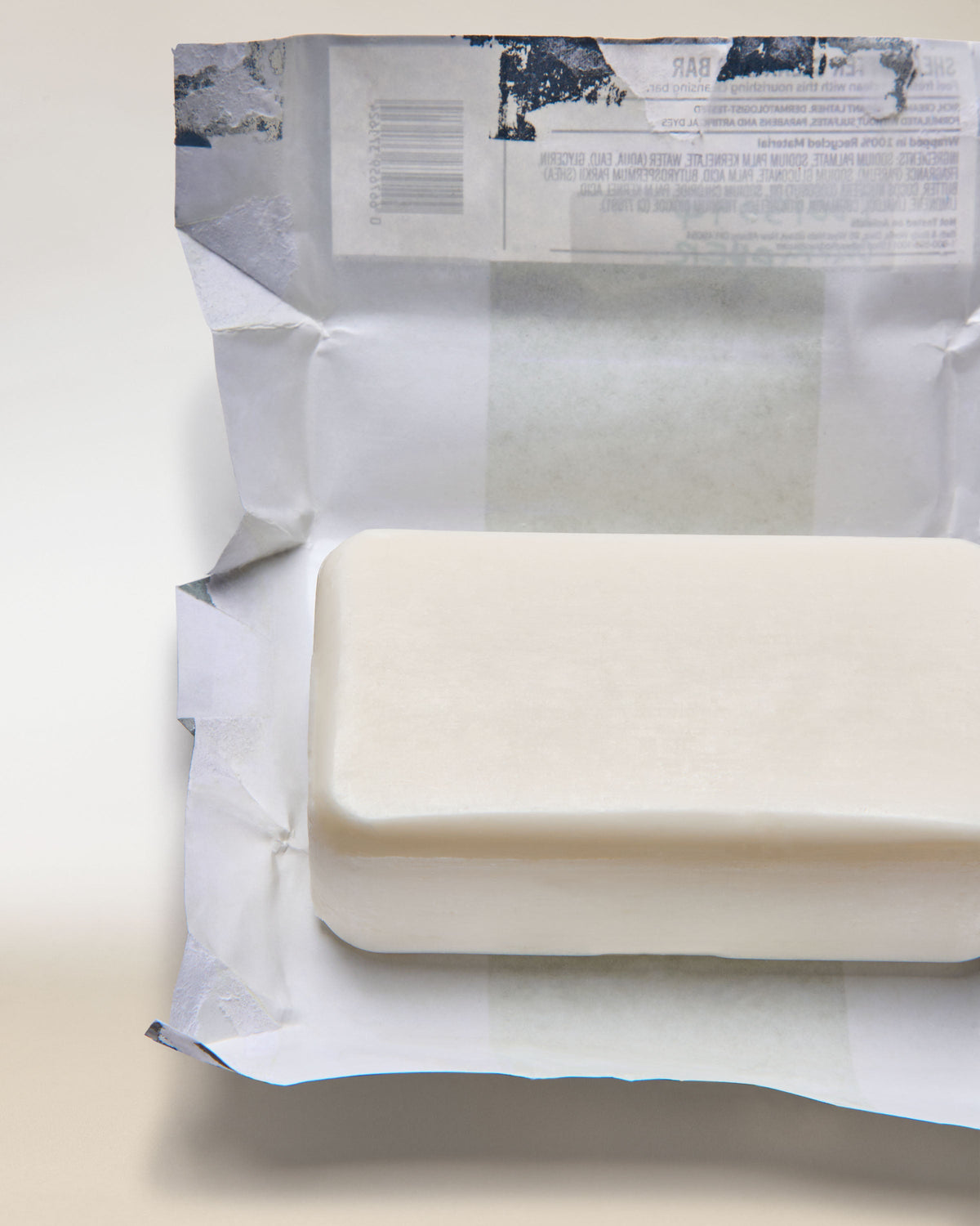 Graphite Shea Butter Cleansing Bar image 6