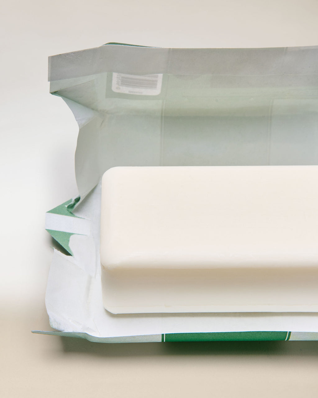 Eucalyptus Spearmint Shea Butter Cleansing Bar image 5