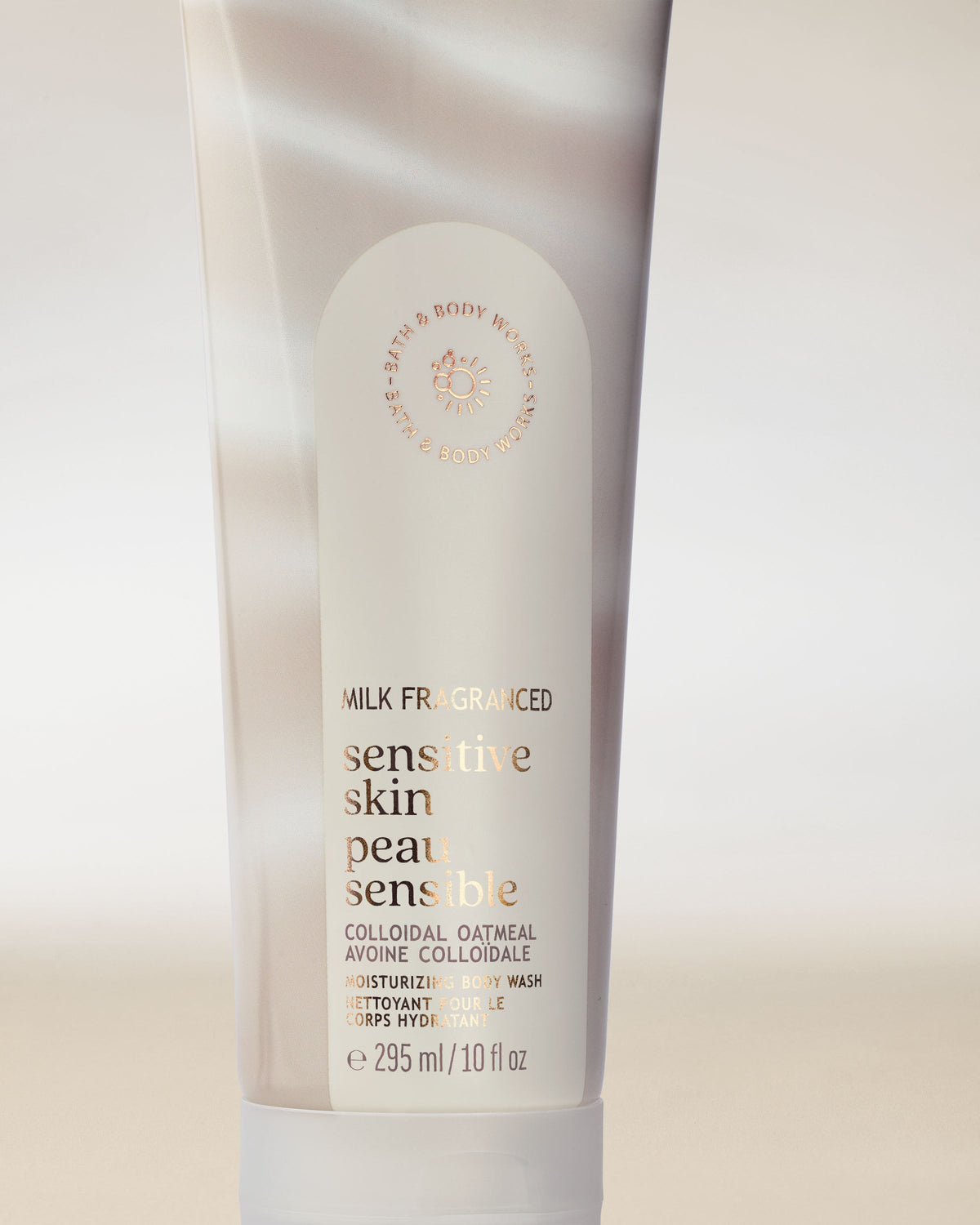 Sensitive Skin Milk Moisturizing Body Wash image 2