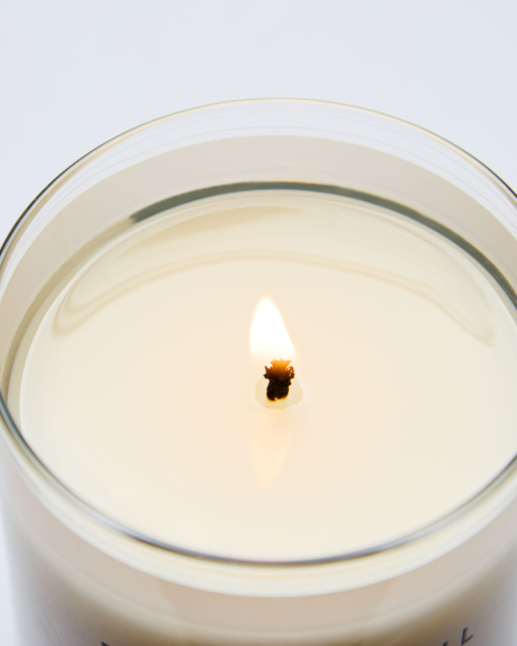 Fresh Rainfall & Linen Single Wick Candle image 5
