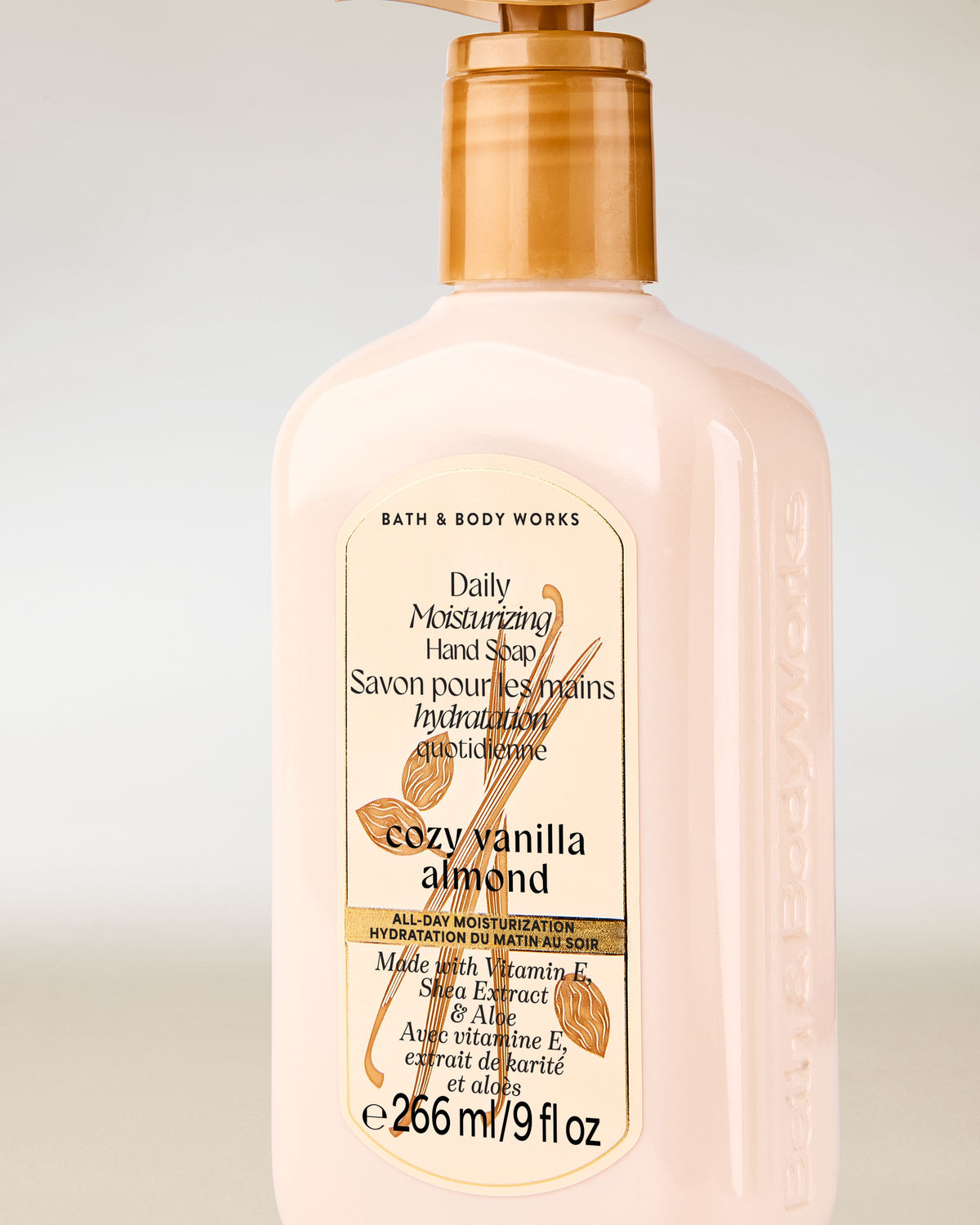 Cozy Vanilla & Almond Daily Moisturizing Hand Soap image 2