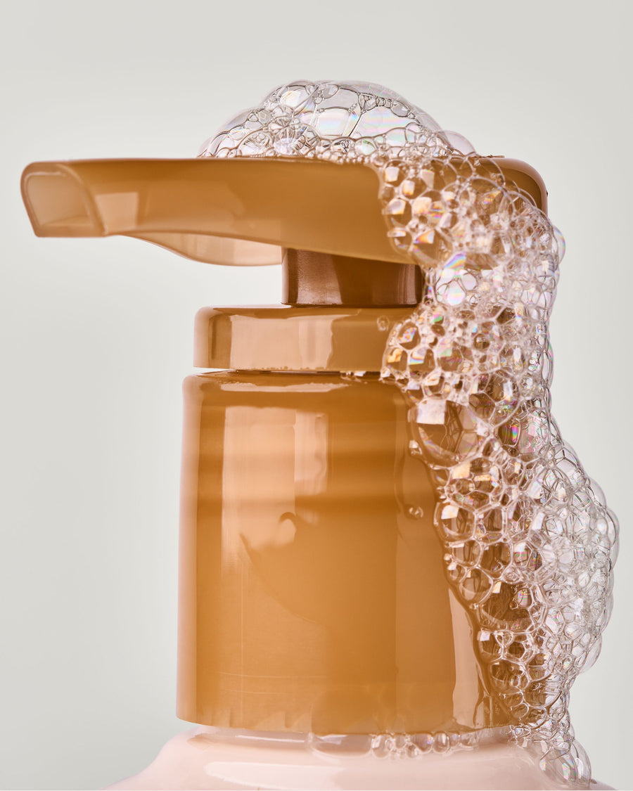 Cozy Vanilla & Almond Daily Moisturizing Hand Soap image 5
