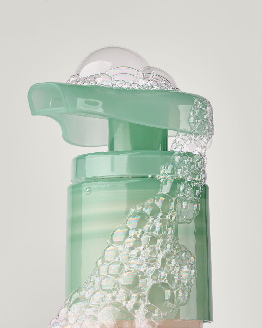 Cucumber & Lily Daily Moisturizing Hand Soap image 5