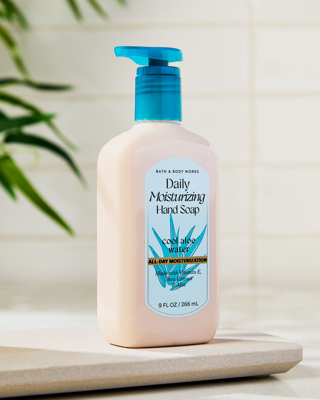 Cool Aloe Water Daily Moisturizing Hand Soap image 7
