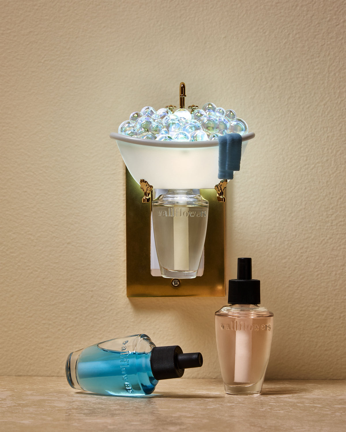 Bubble Bath Scent Control&trade; Nightlight Wallflowers Fragrance Plug image 6