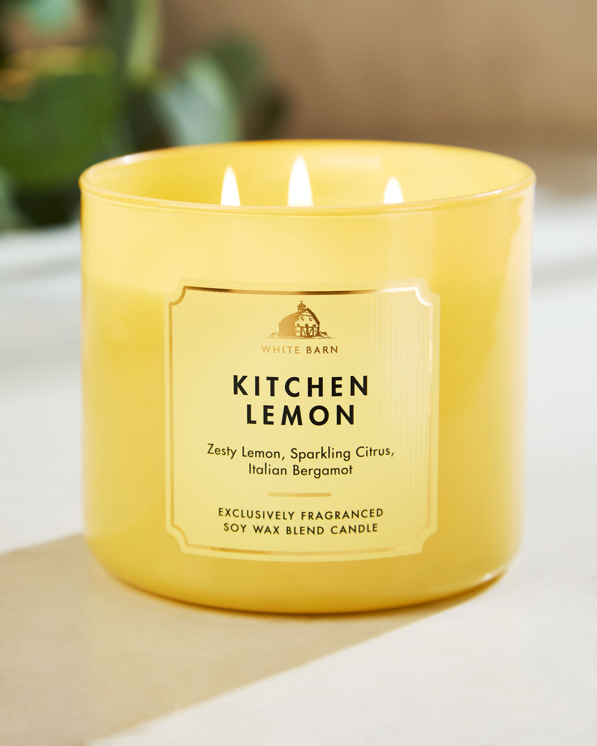 Kitchen Lemon 3-Wick Candle image 6