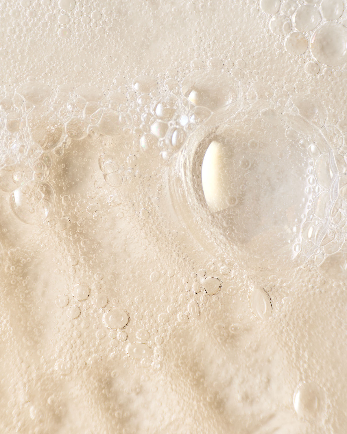 Into Orbit 3-in-1 Hair, Face & Body Wash image 5