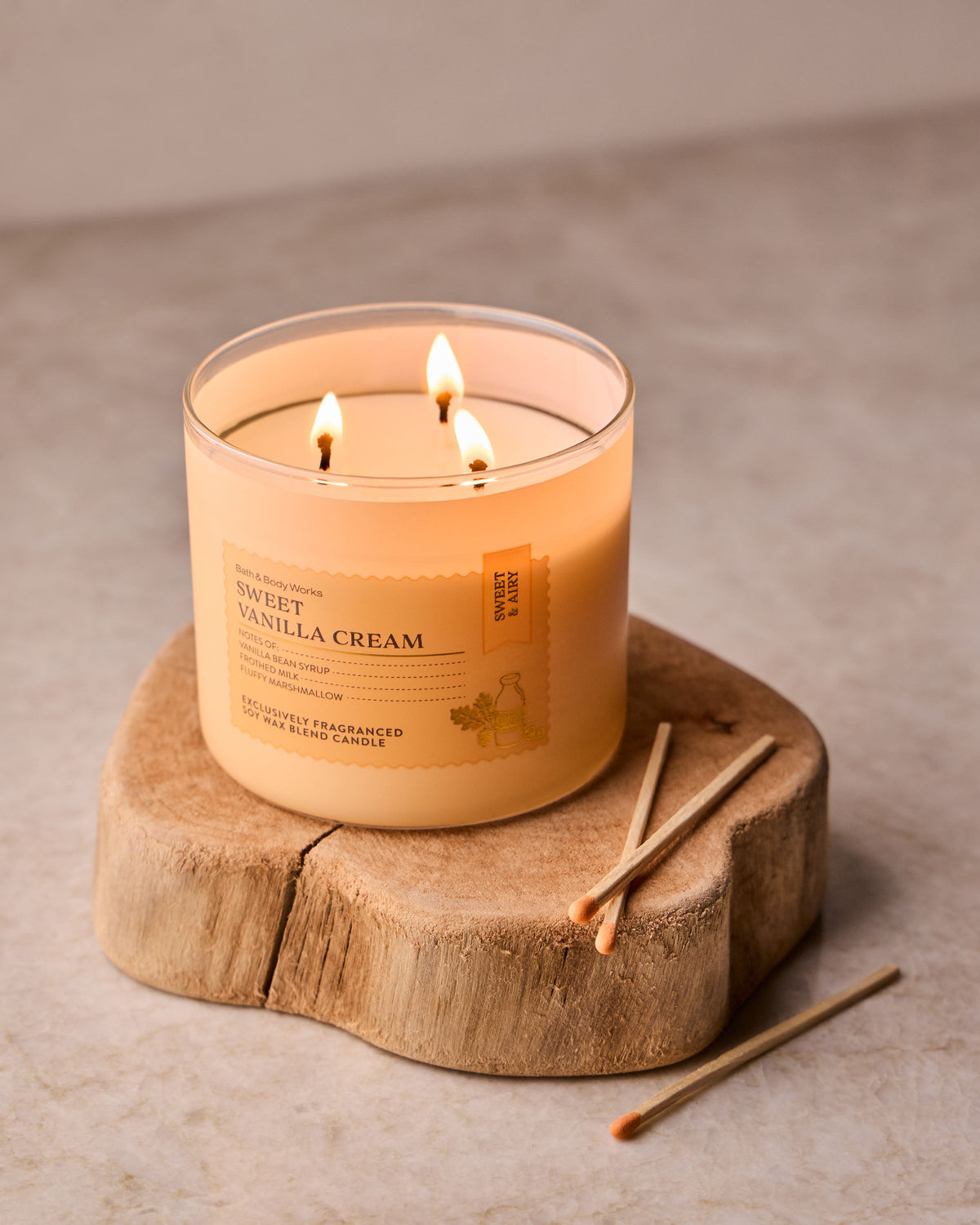 Sweet Vanilla Cream 3-Wick Candle image 3