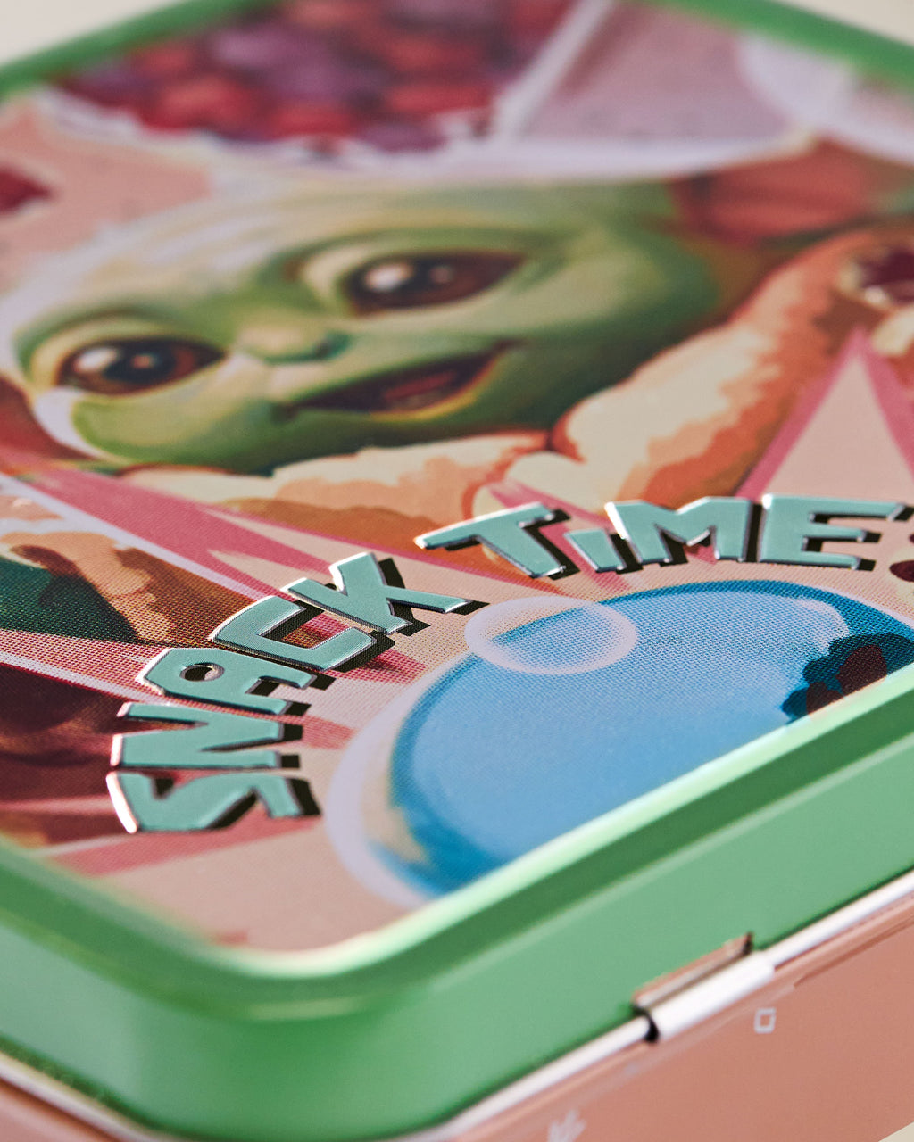 Snack Time Collectible Tin image 4