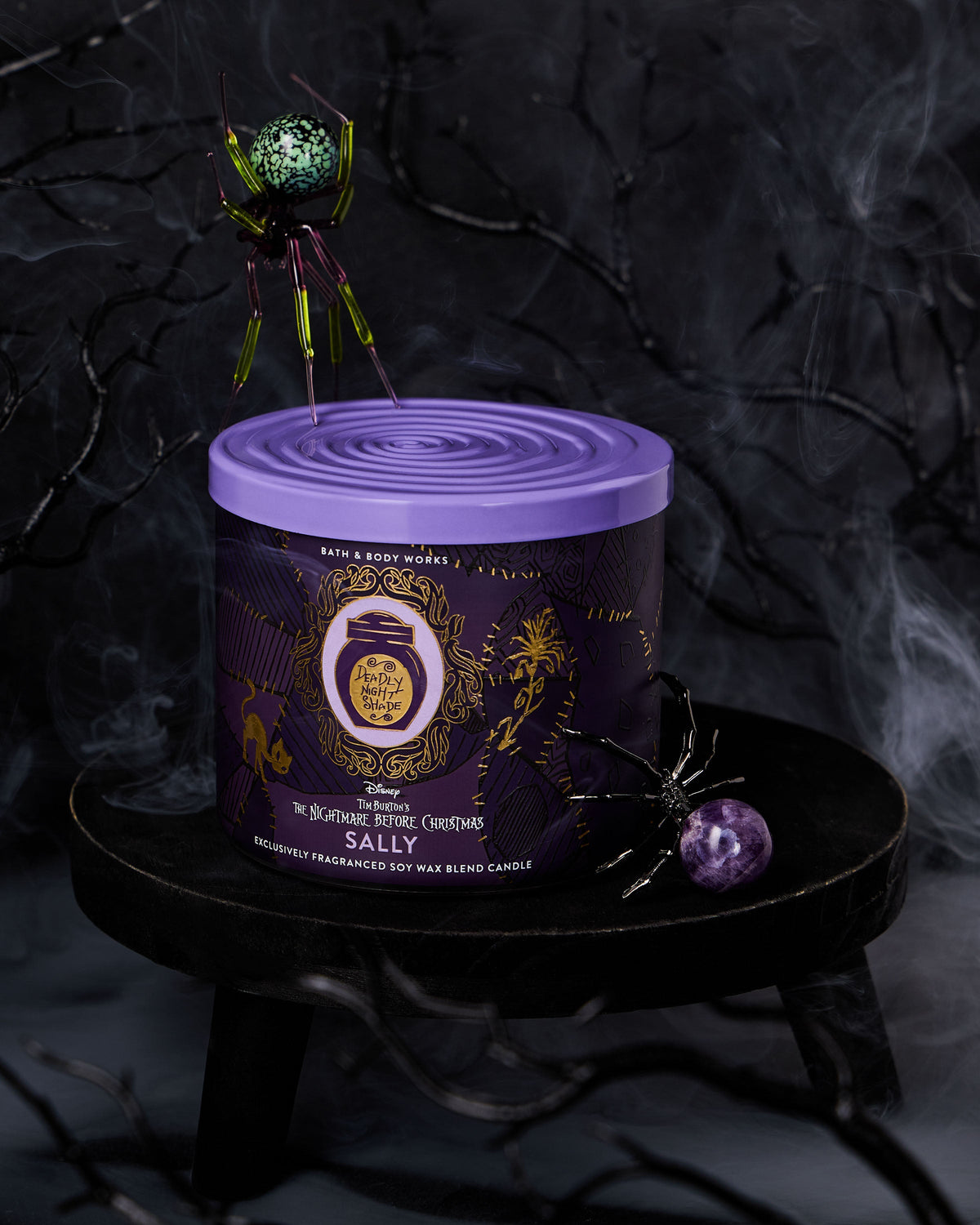 Sally 3-Wick Candle image 4