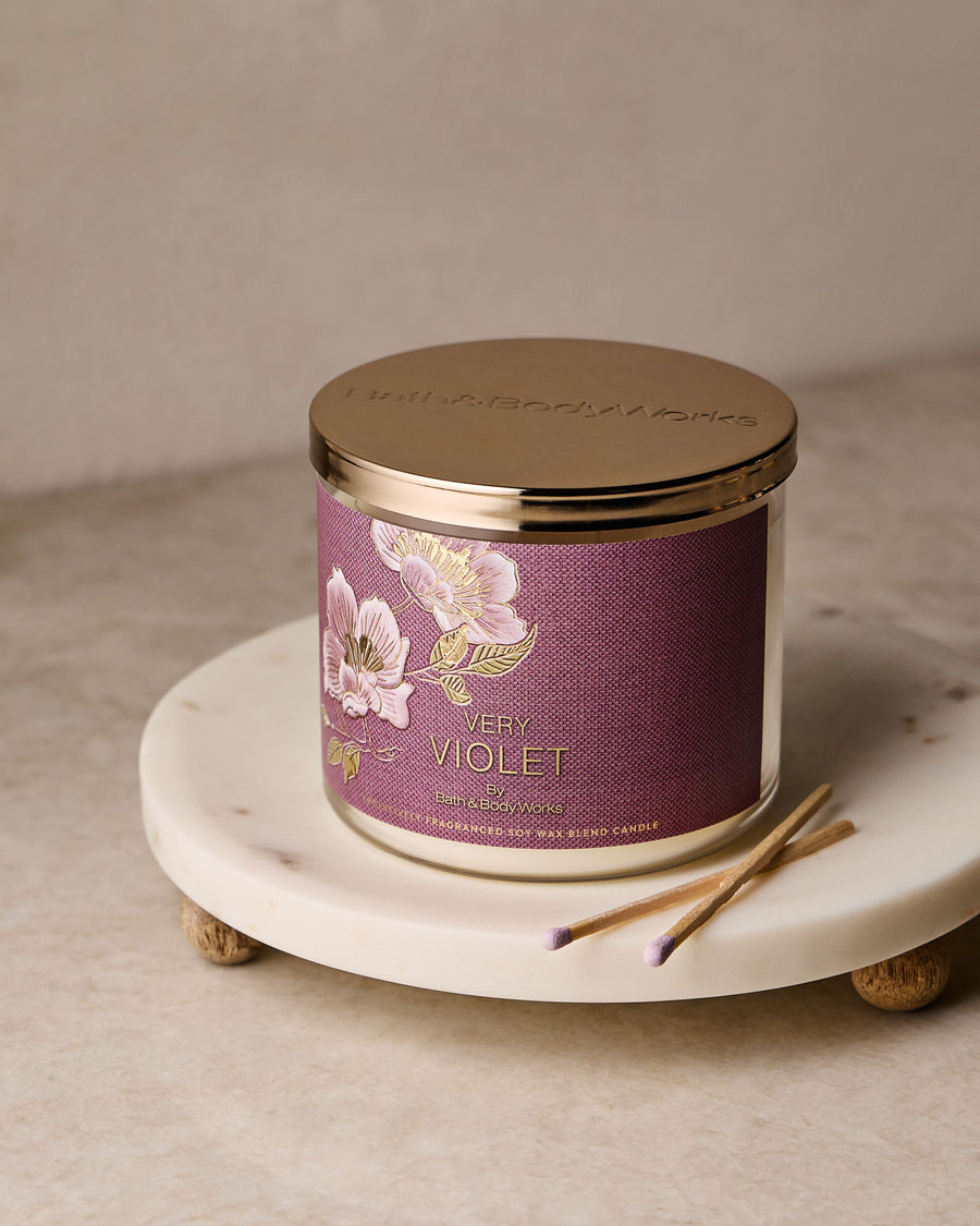 Very Violet 3-Wick Candle image 4