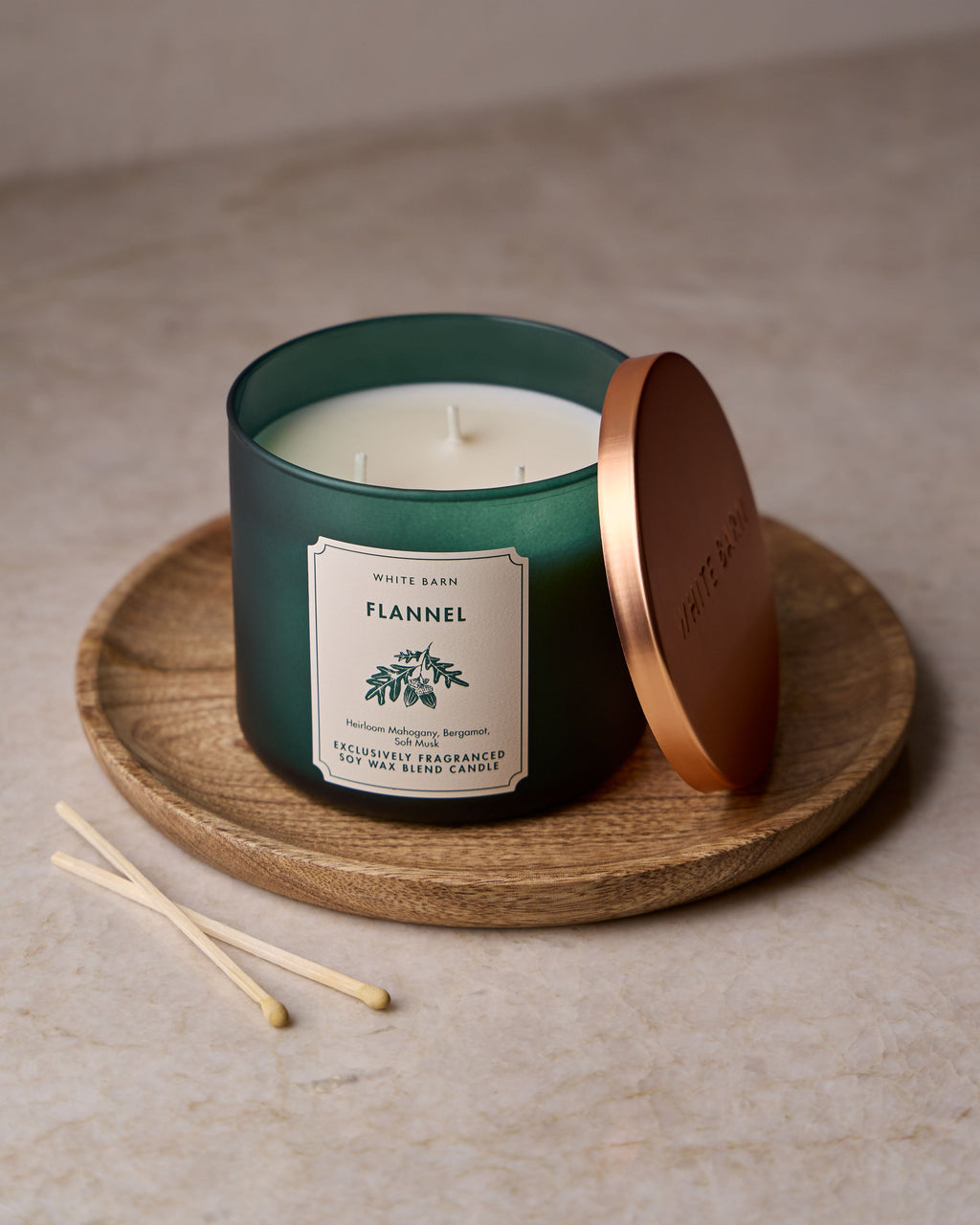 Flannel 3-Wick Candle image 4