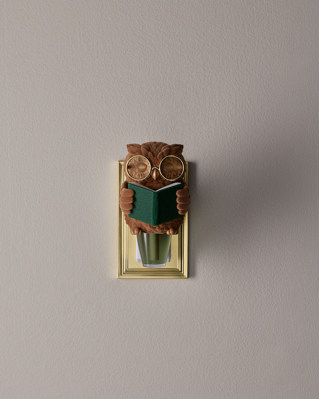 Reading Owl Scent Control Wallflowers Fragrance Plug image 3