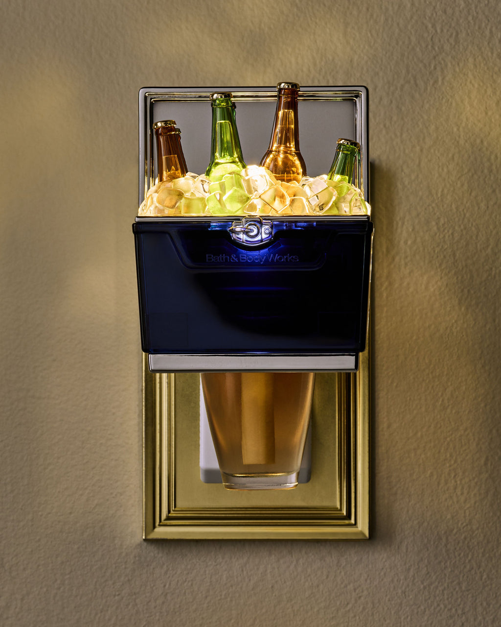 Tailgate Cooler Wallflowers Fragrance Plug image 3