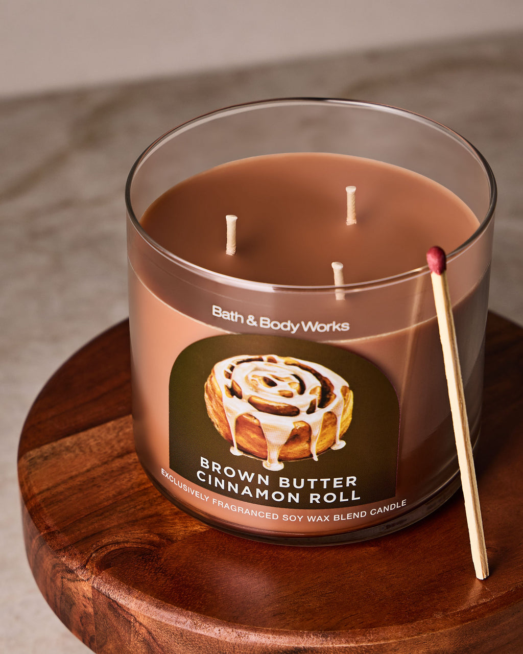 Brown Butter Cinnamon Roll 3-Wick Candle image 3