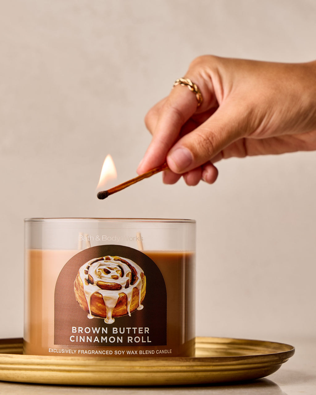 Brown Butter Cinnamon Roll 3-Wick Candle image 4