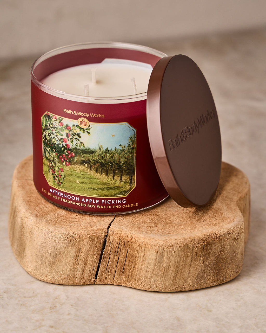 Afternoon Apple Picking 3-Wick Candle image 4