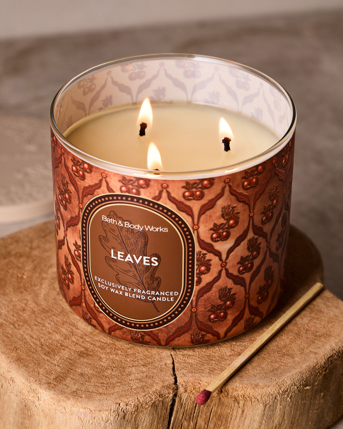 Leaves 3-Wick Candle image 4