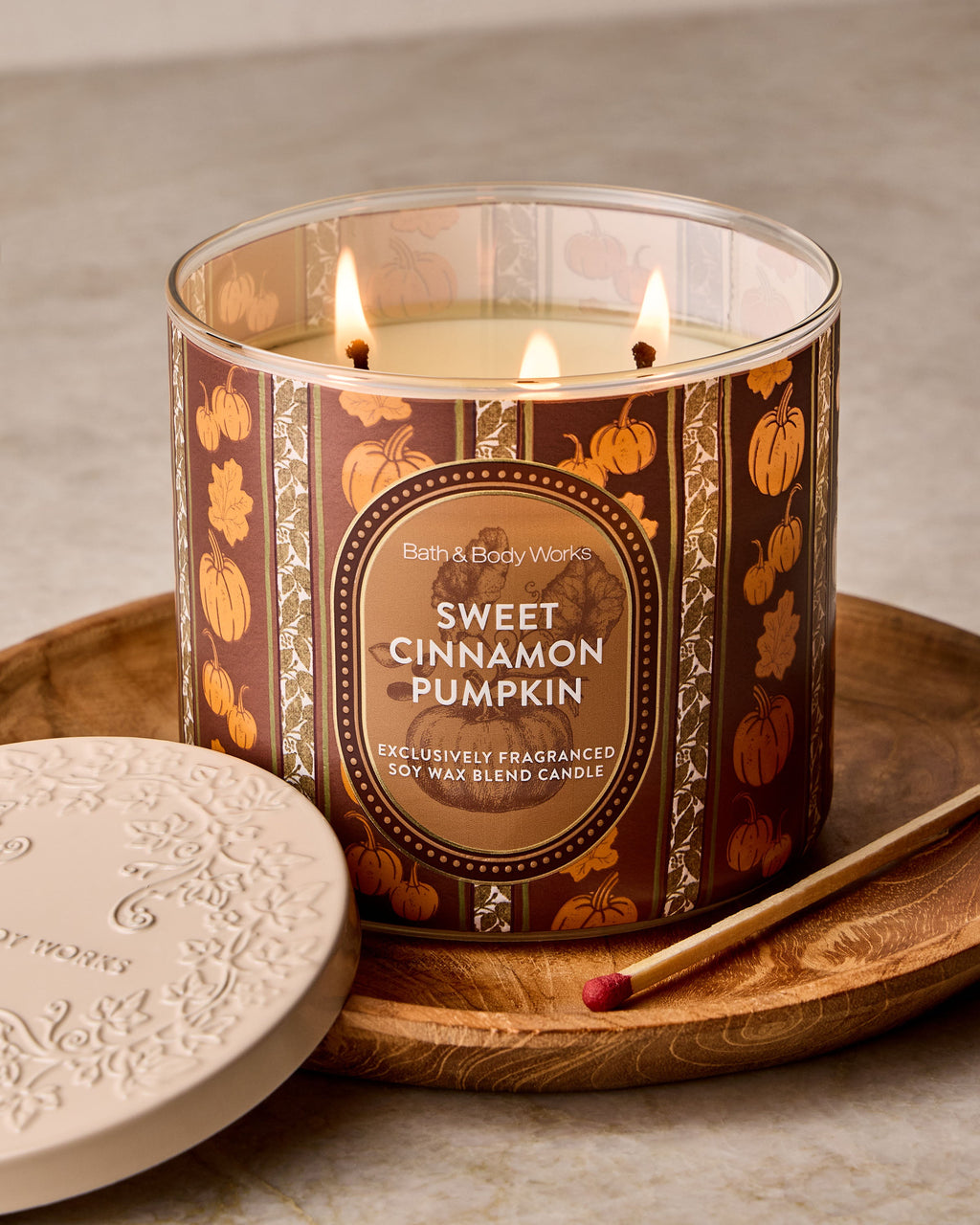 Sweet Cinnamon Pumpkin 3-Wick Candle image 4