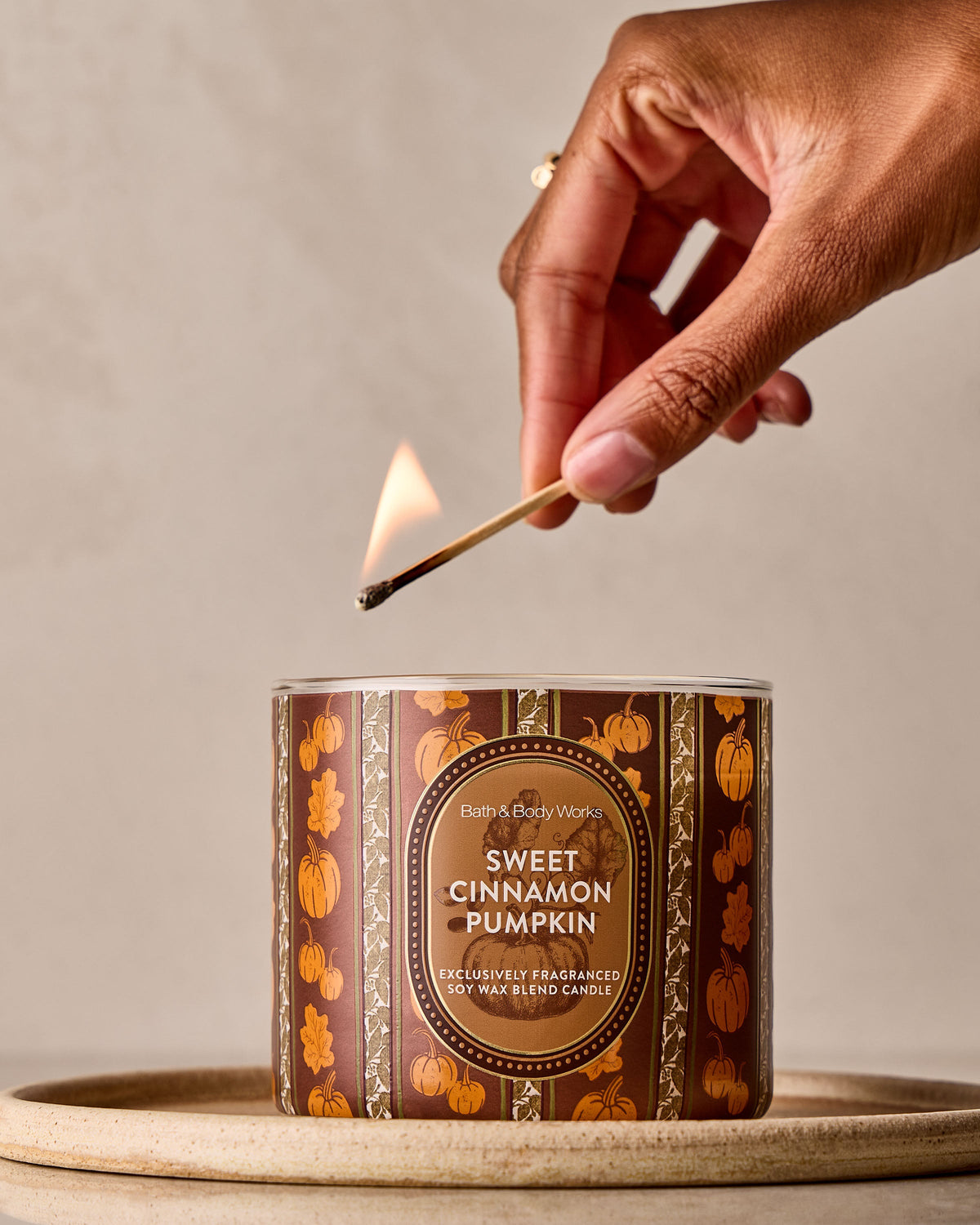 Sweet Cinnamon Pumpkin 3-Wick Candle image 5