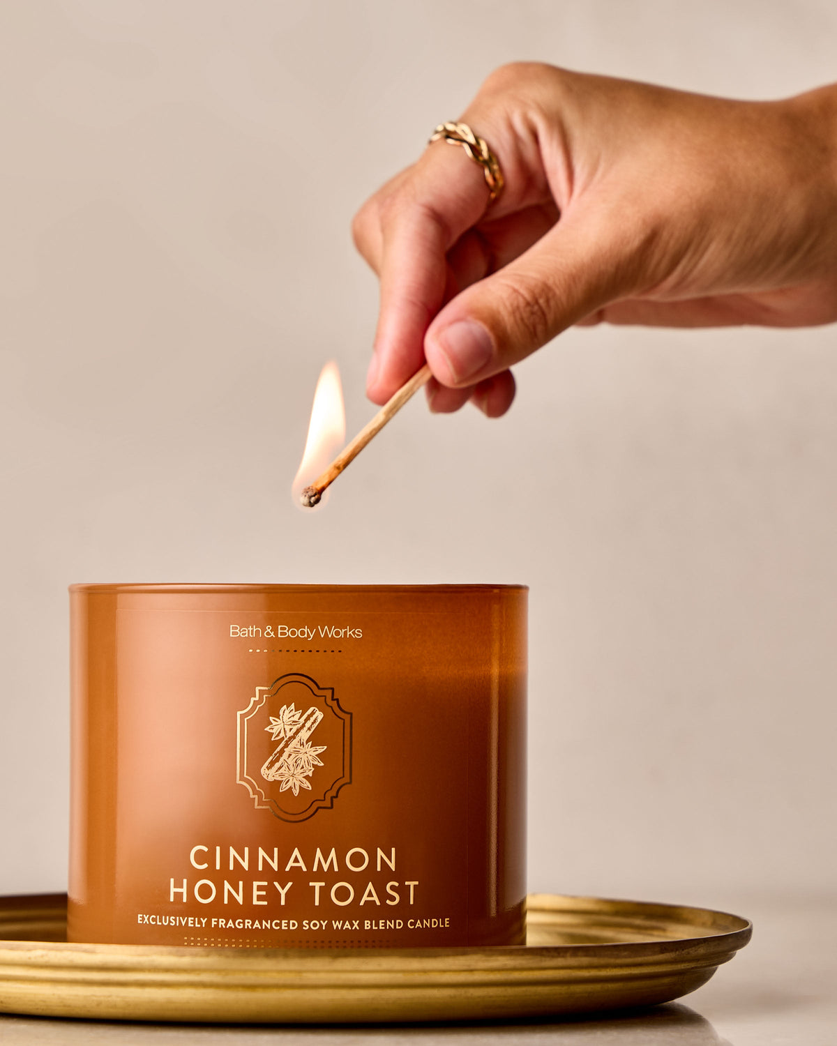 Cinnamon Honey Toast 3-Wick Candle image 4