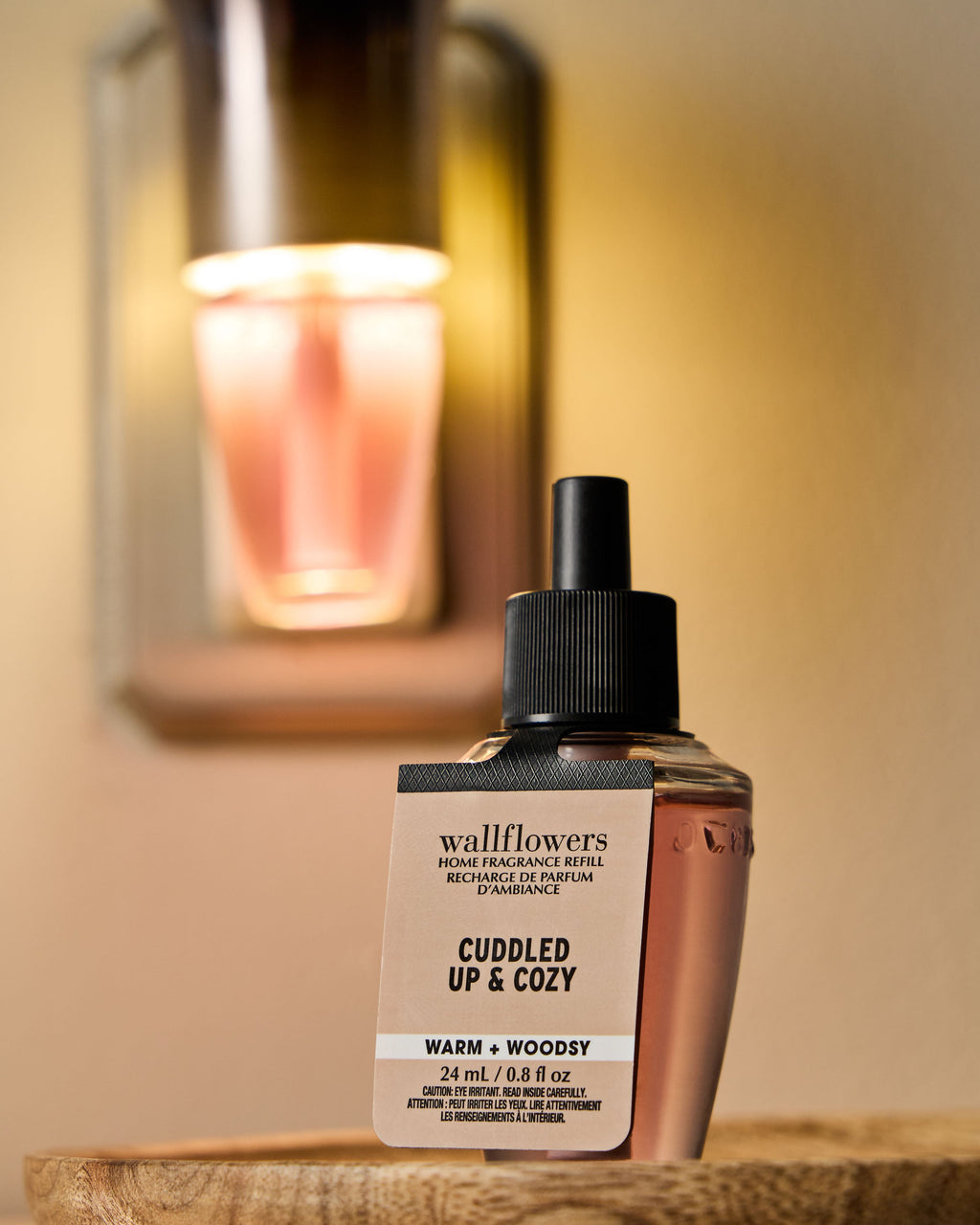 Cuddled Up & Cozy Wallflowers Fragrance Refill image 3