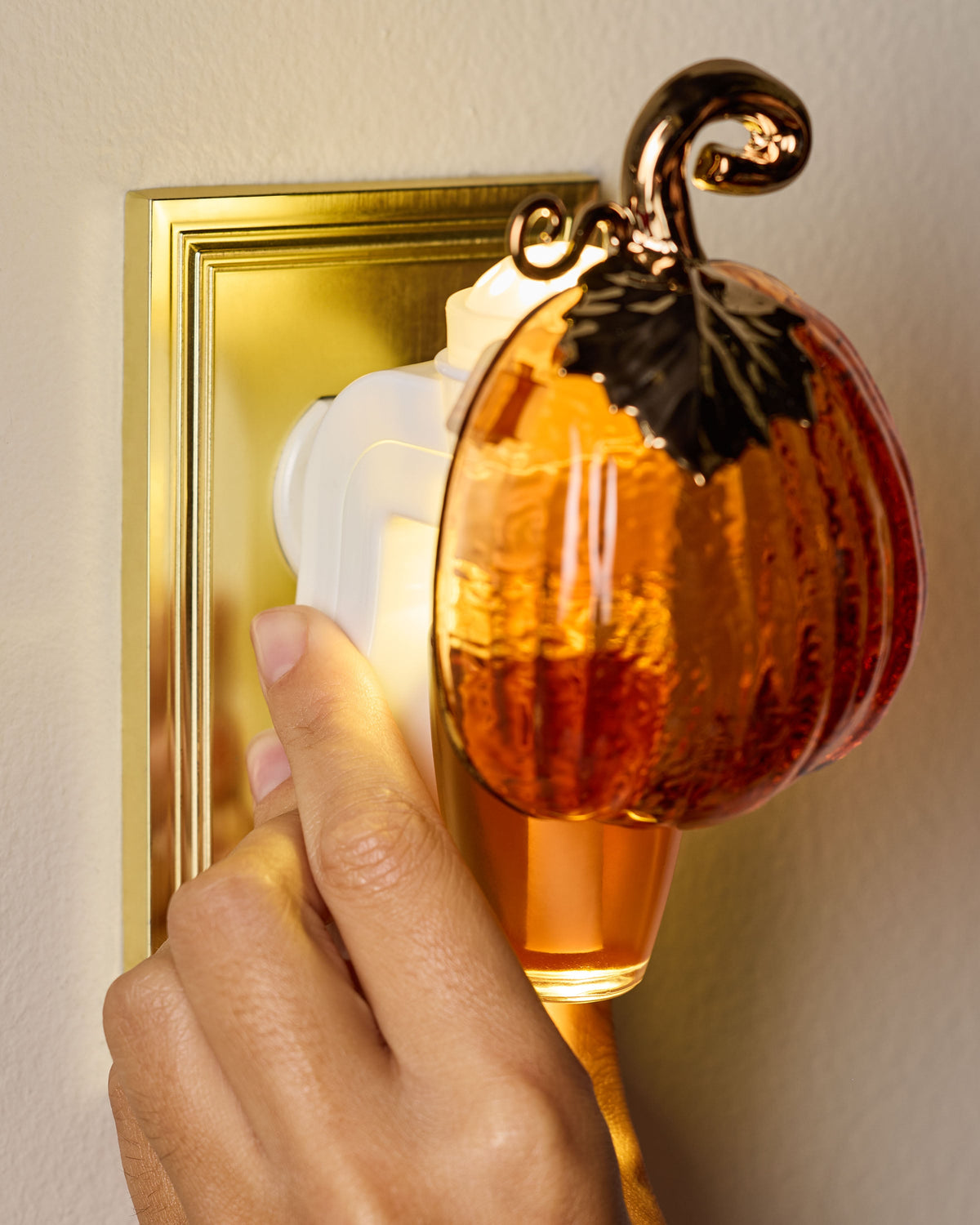 Orange Pumpkin Nightlight Wallflowers Fragrance Plug image 4