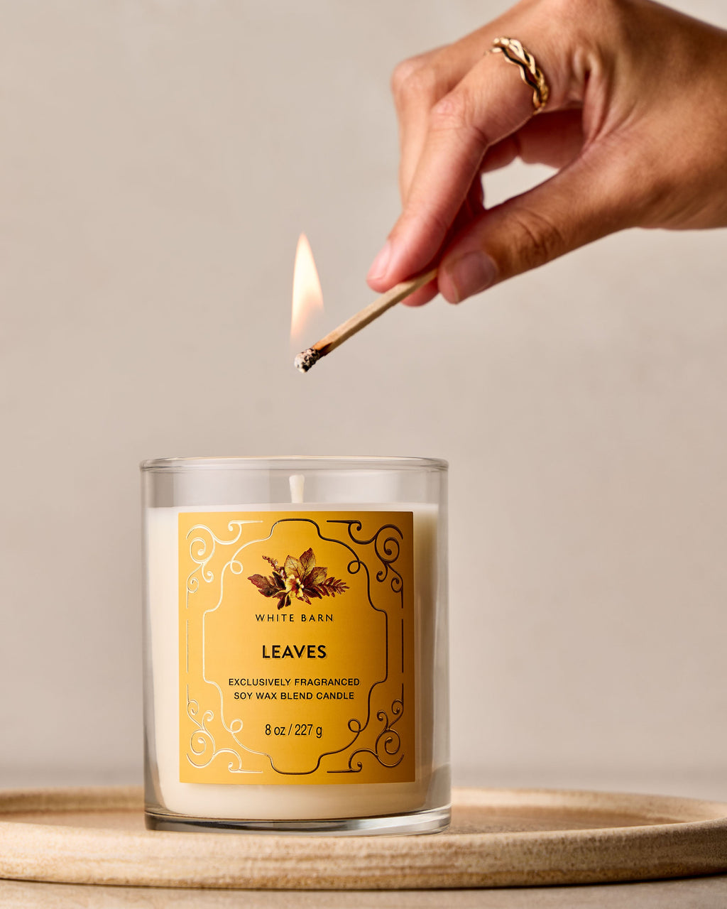 Leaves Single Wick Candle image 5