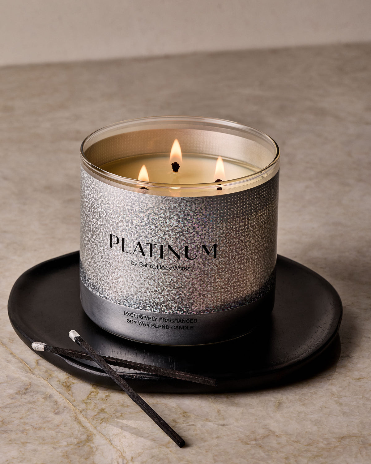 Platinum 3-Wick Candle image 4
